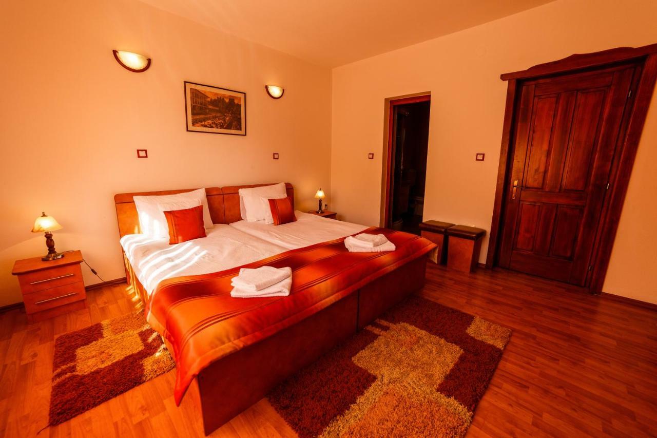 Pensiunea Eva Bed & Breakfast Sovata Ngoại thất bức ảnh