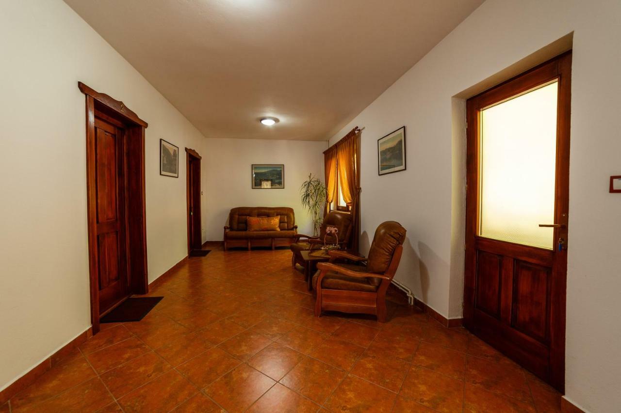 Pensiunea Eva Bed & Breakfast Sovata Ngoại thất bức ảnh